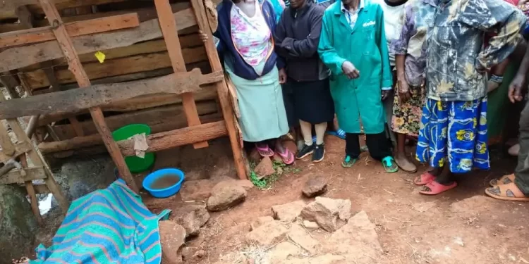 Man stoned to death by irate mob after beheading his girlfriend