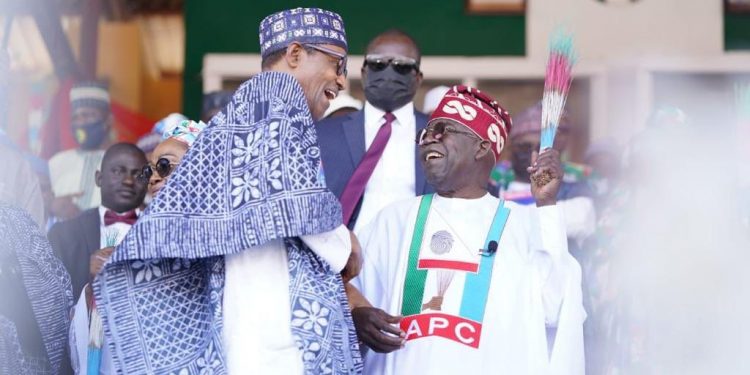 Tinubu suffers gaffe, says ‘God bless PD… APC’ (video)
