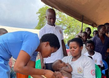 Malawi begins world’s first large-scale malaria vaccination