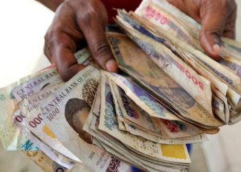Locals reject old naira, as scarcity of new notes hits Kaduna