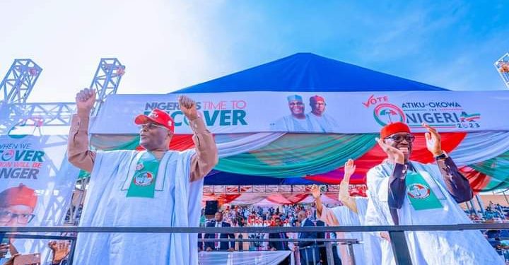 ‘Vote APC… PDP’ — Atiku’s slip-up at PDP rally in Kogi
