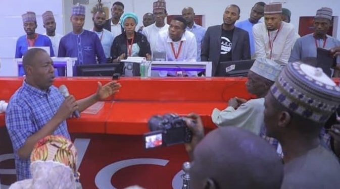 Zulum threatens to revoke land of banks that fails to dispense new naira notes