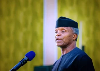 Osinbajo reacts to scarcity of new naira notes, says Nigerians need cash now