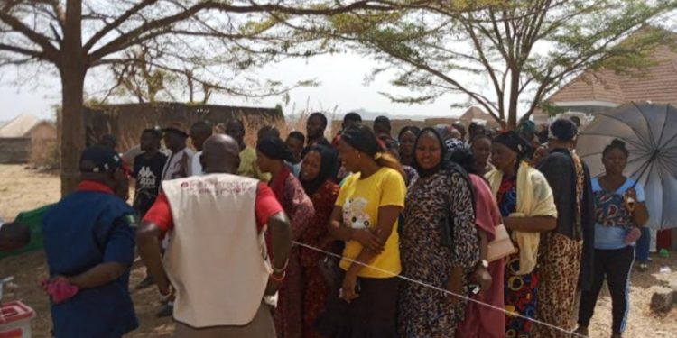 Independent foreign observers say Nigeria election well-conducted amid protests over alleged rigging