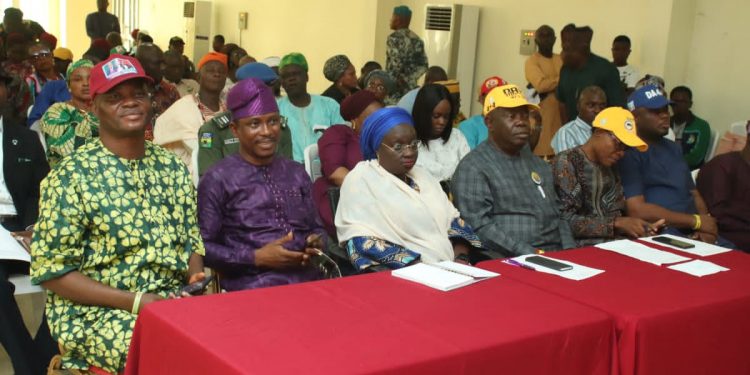 Ogun Deputy Gov meets stakeholders in Agbara, assures of speedy completion of ongoing project