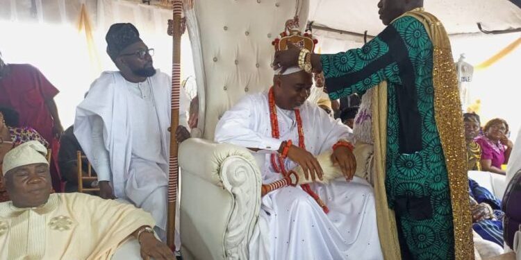 Dapo Abiodun gives instrument of Office to Olu of Orile Ilawo, Oba Alexander MacGregor