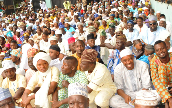 FG declares Friday, Monday as public holidays for Eid-al-Fitr celebration