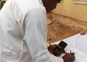 Hon Segun Williams Commiserates With People of Gbagura Over passage of Oba Saburee Babajide Bakre .