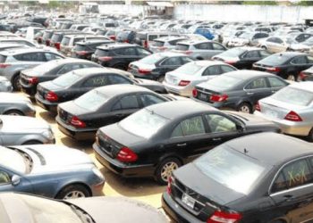 Nigerians shelve plans to change cars as prices skyrocket