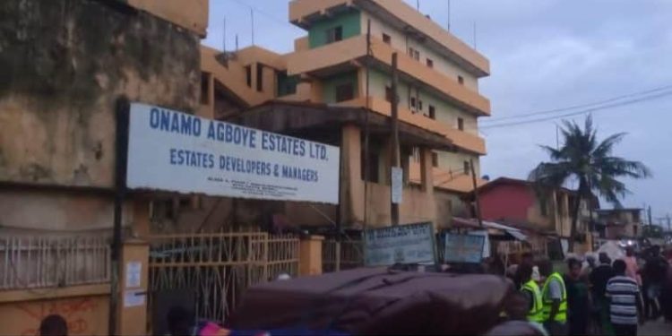 Building With Over 500 Rooms Collapse, Two Injure In Lagos