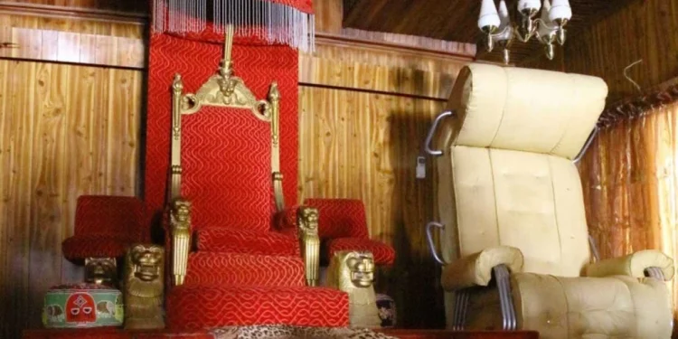 Alaafin stool: Absence of judge stalls hearing in suit filed by nine royal families