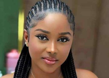 ‘To err is human’ — police ‘pardon’ actress who muddled up national anthem lyrics