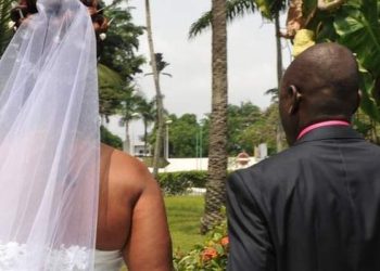 Man sues father-in-law over wife who cheated before their wedding ceremony