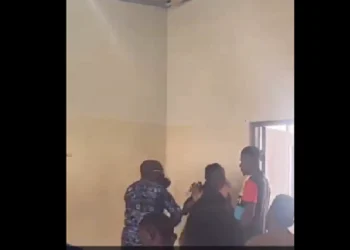 OAU begins probe as lecturer ‘punches’ student