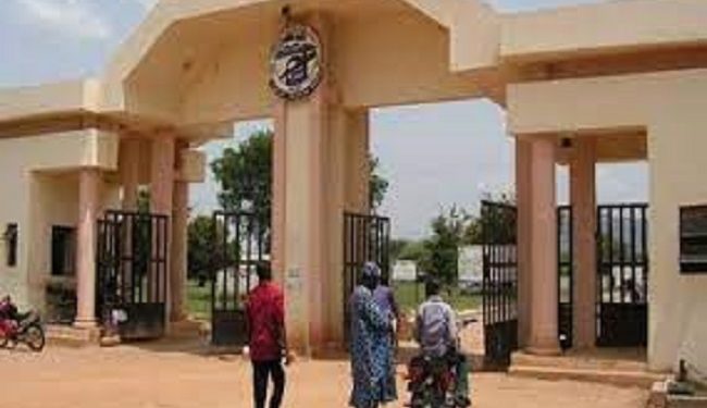 Student commits suicide over breakup with lecturer boyfriend