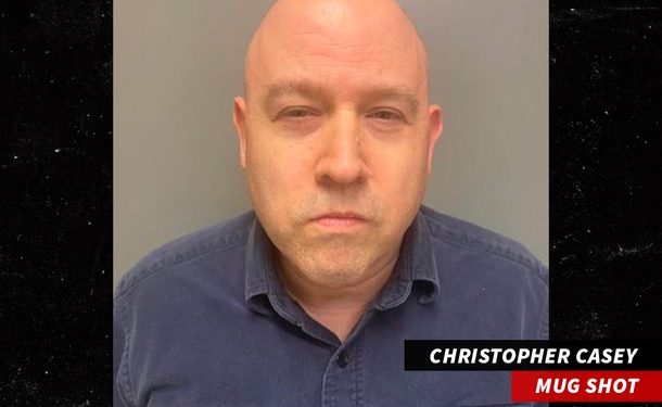 Man stabs neighbour to death for snoring loudly