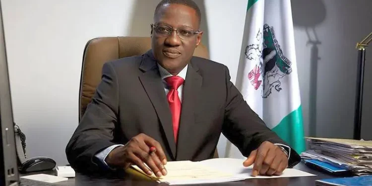 EFCC grills former Kwara gov, Abdulfatah AhmedEFCC grills former Kwara gov, Abdulfatah Ahmed
