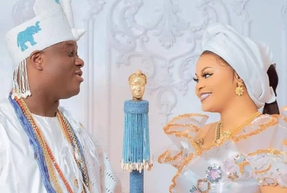 Ooni of Ife and third wife, Olori Tobi Phillips, welcome set of twins