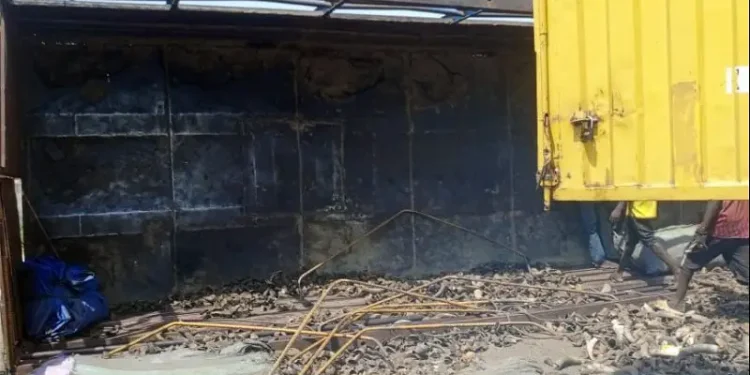 Passengers escape death as truck falls on commercial bus in Lagos
