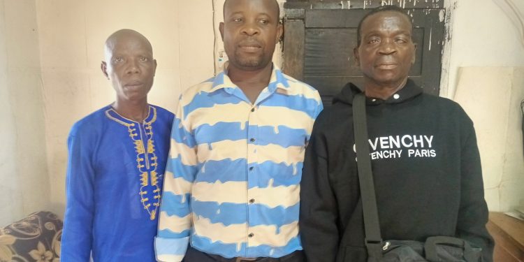 Ogun: Farmers Protest Destruction of Farmlands, Property for Police School Project