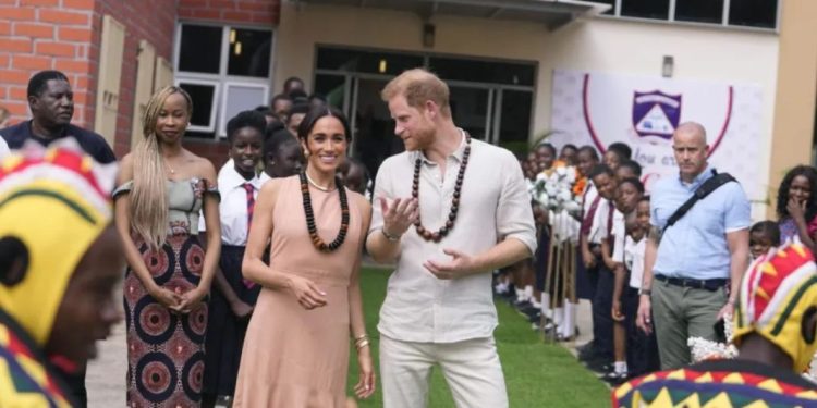 Britain Prince Harry and Meghan land in Nigeria, campaign for mental health (Photos)
