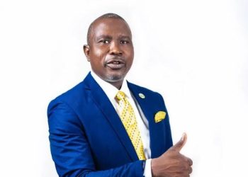 I will continue to serve my people with humility, dedication, Ogun Senator Shuaib Salisu Reacts To Viral Video Of Security Aides Pushing A Young Man