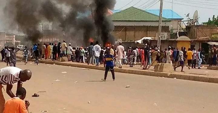 Angry Youths Revolt As Security Operatives ‘Kill’ Trader In Jos