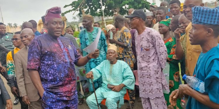 Alleged Land Grabbing: Ogun Communities Take Case to State Assembly