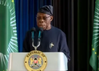 ‘I’m not as short as you think’ — Obasanjo jokes at Odinga’s campaign launch for AUC chair