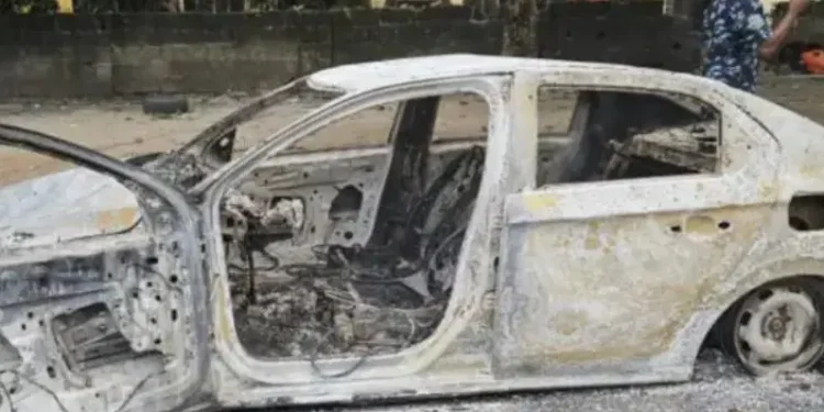 Police Officers, trader killed as Shiites protest in Abuja