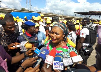 Former Guber Candidate Erelu Kemi Elebute Halle Defects With Over 7000 ADP Supporters To Ruling Party In Ekiti