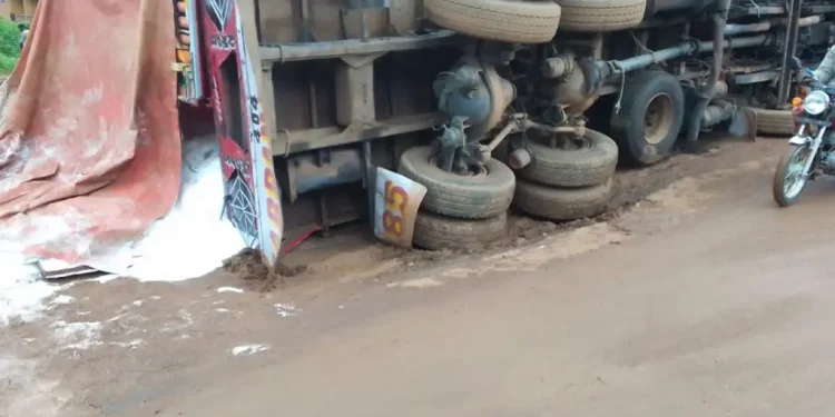 4 reportedly dead as trailer fell into ditch in Ogbomosho