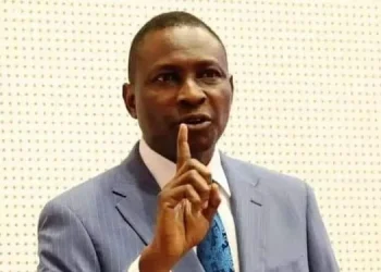 ‘I’ll show you the way out’ — EFCC chairman sacks two ‘corrupt’ officials