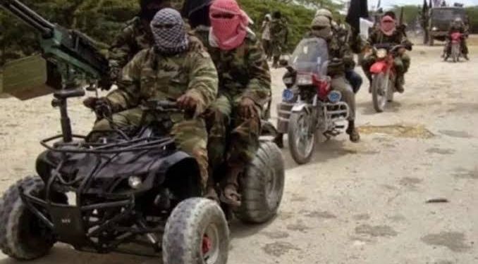 Bandits Snatch Xmas Foodstuffs, Drinks From Man On Bike