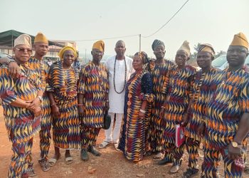 Monarchs, Traditional Heads Business men honour Ijidele as he buries mother with glitz and glamour in Adja Quere at Republic of Benin
