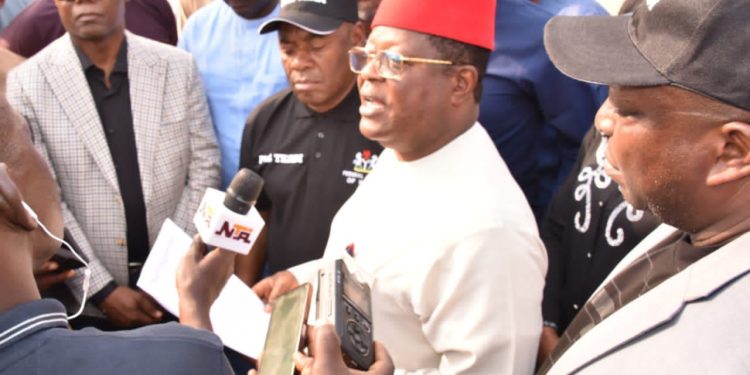 Works Minister, Umahi Debunk Rumors Over 3rd Mainland Bridge