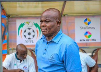 Shooting Stars Coach, Ogunbote woos fans