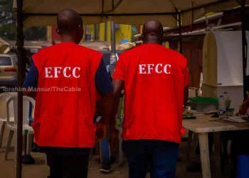 Gunmen ‘disguised as EFCC operatives’ abduct ten in Niger hotel