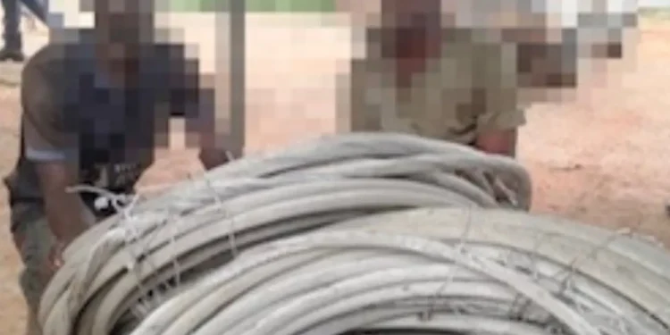 Two scavengers arrested for stealing aluminum cables in Ogun