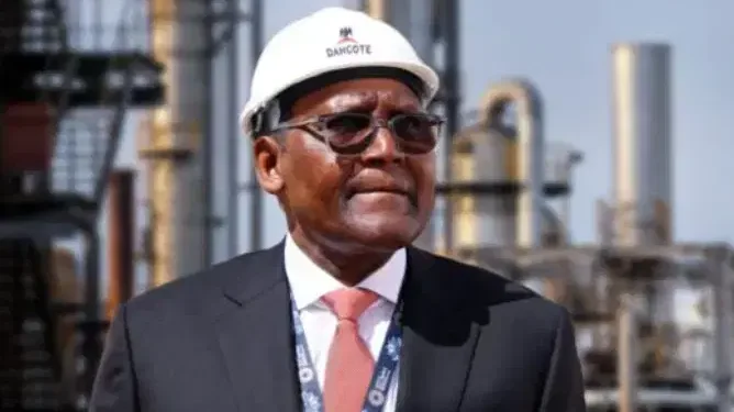 Again, Dangote Refinery reduces petrol price by 3.5% to N835 per litre