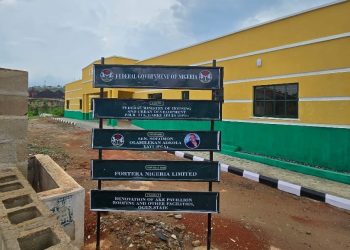 Amosun Accuses  Senator Adeola Of Project Diversion