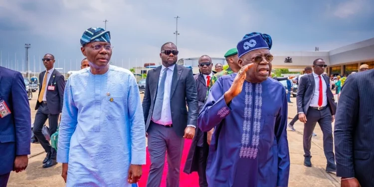 Sanwo-Olu accompanies Tinubu to airport after ‘mending fences’