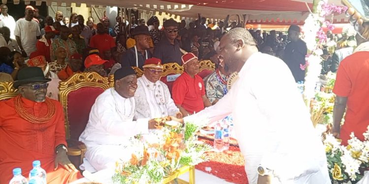 PDP Ag. Chairman, Turnah Receives Intensified Solidarity At His Maternal Kingdom…Inspects Late Mother’s Mausoleum