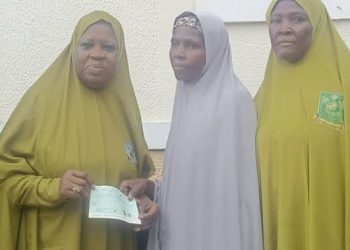 Cleaner who returned N4.8m rewarded with N2.5m