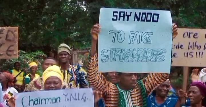 ogun Community Protests Alleged Imposition Of Monarch, Sends Sos To Abiodun