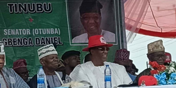 FG to begin Bitumen exploration in Ogun soon – Senator Gbenga Daniel