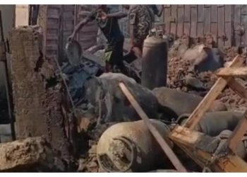 Gas explosion destroys several shops in Lagos