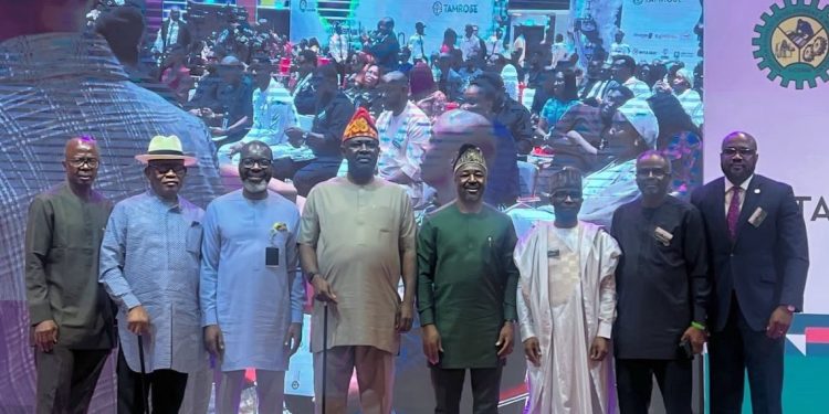 Petroleum Minister Lauds Tamrose for Growing Fleet, Pledges to Grow Content Fund