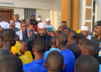 Bago Welcomes 100 Freed Niger Schoolchildren as FG’s Swift Response Earns Praise