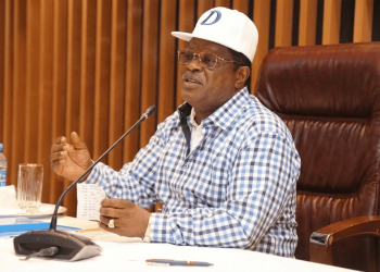 Yuletide: FG orders contractors on major road projects to remain on sites